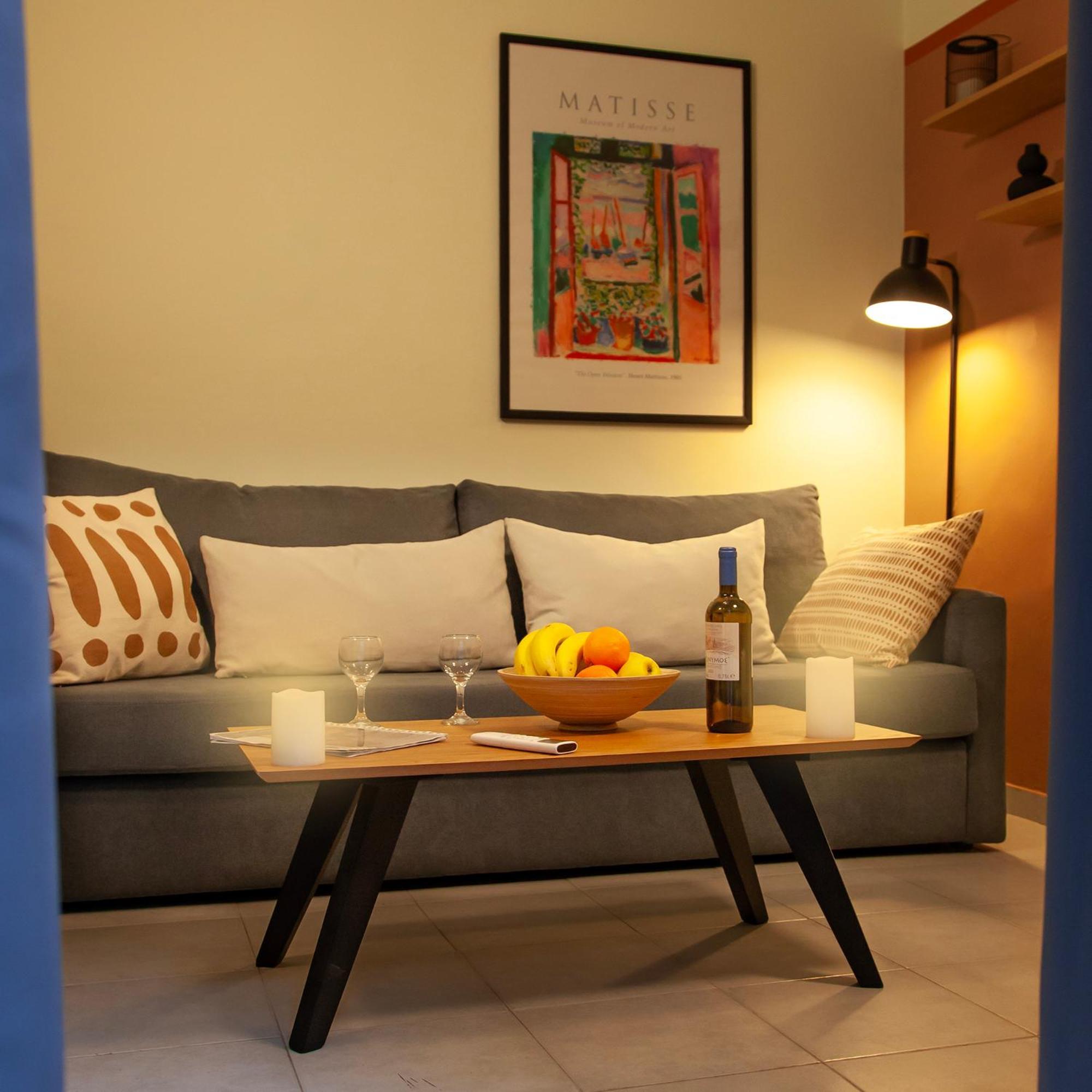 Aris123 By Smart Cozy Suites - Apartments In The Heart Of Athens - 5 Minutes From Metro - Available 24Hr Εξωτερικό φωτογραφία